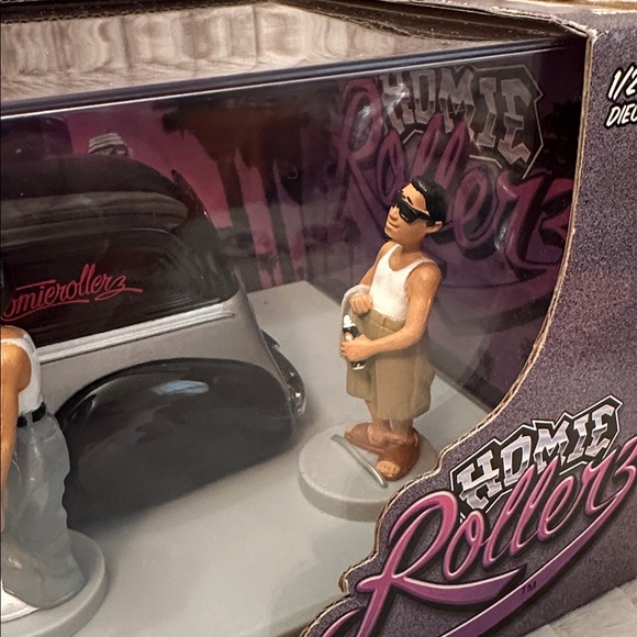 2003 Homies Rollerz 39’ Chevy Delivery - Picture 4 of 10